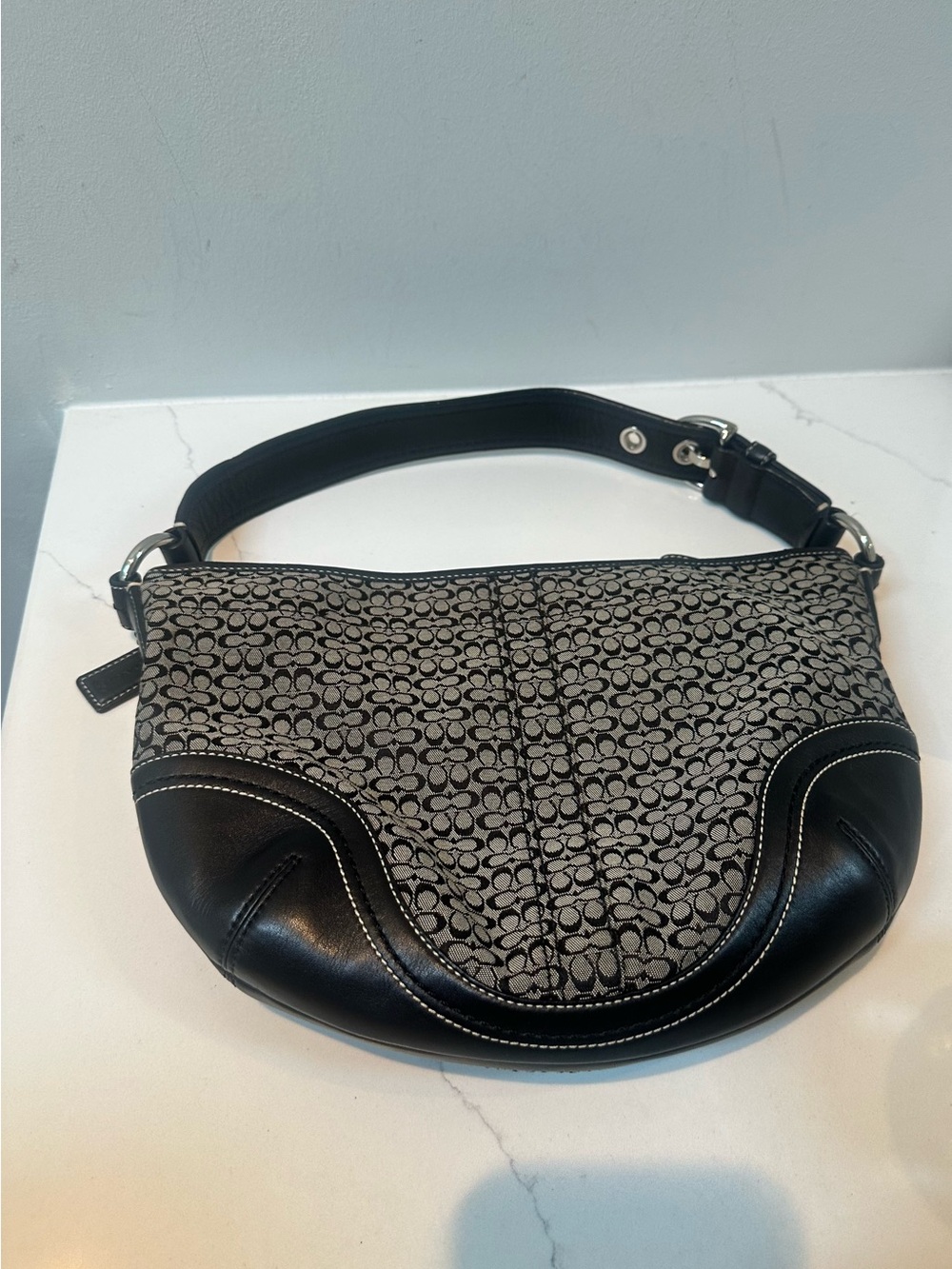 Coach Signature Y2K mini C Soho Hobo Bag in Black and Gray EUC 2007 - Picture 12 of 14